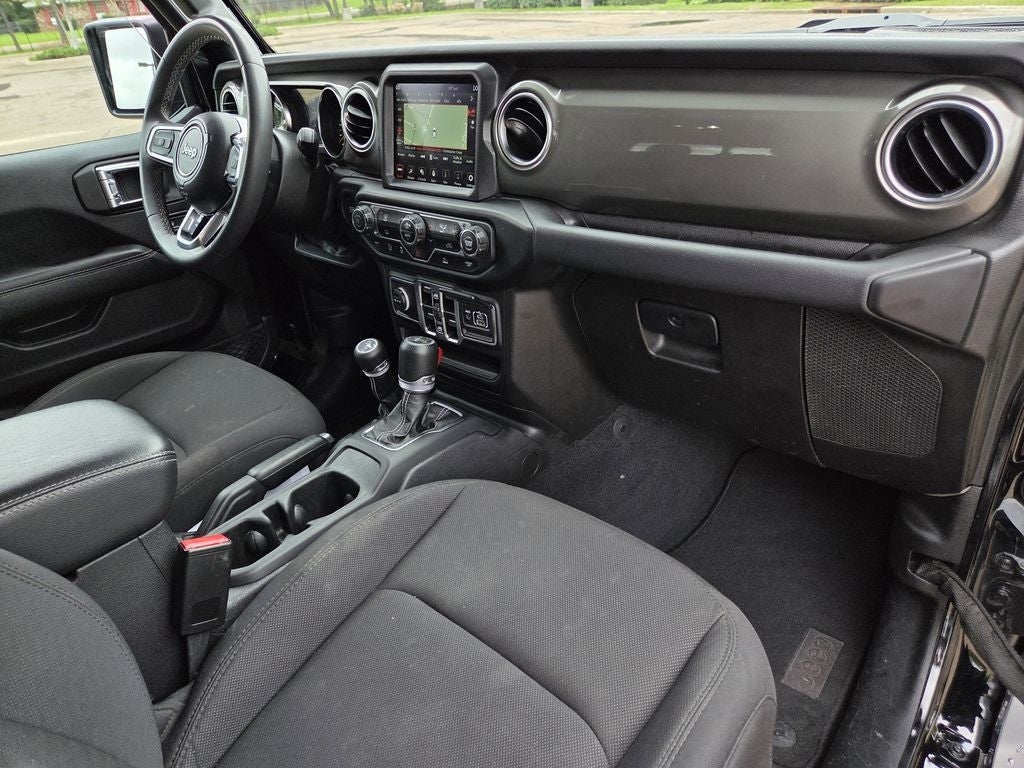 2023 Jeep Gladiator Overland