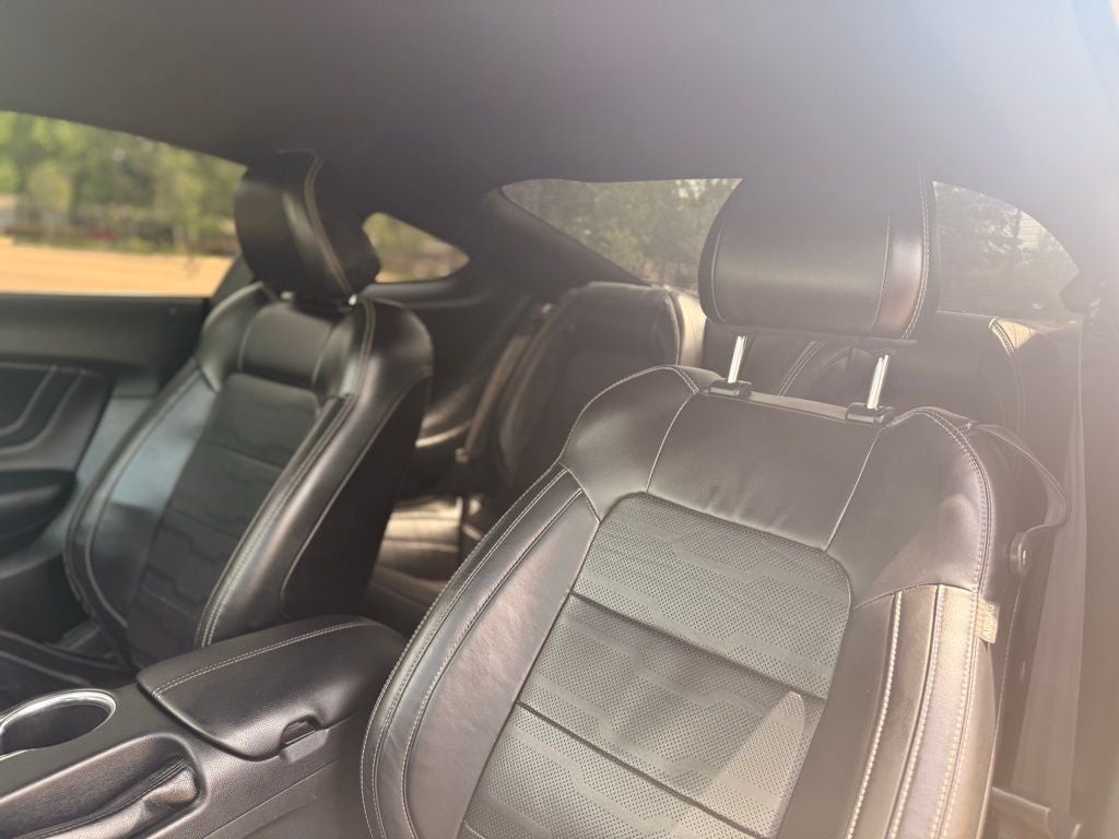 2021 Ford Mustang EcoBoost Premium