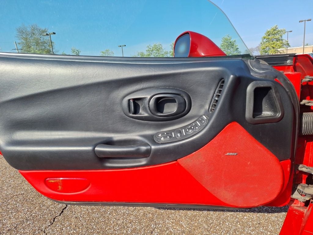 2004 Chevrolet Corvette Base