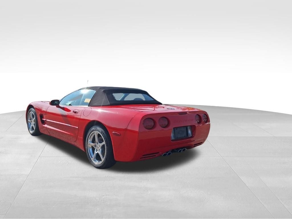 2004 Chevrolet Corvette Base