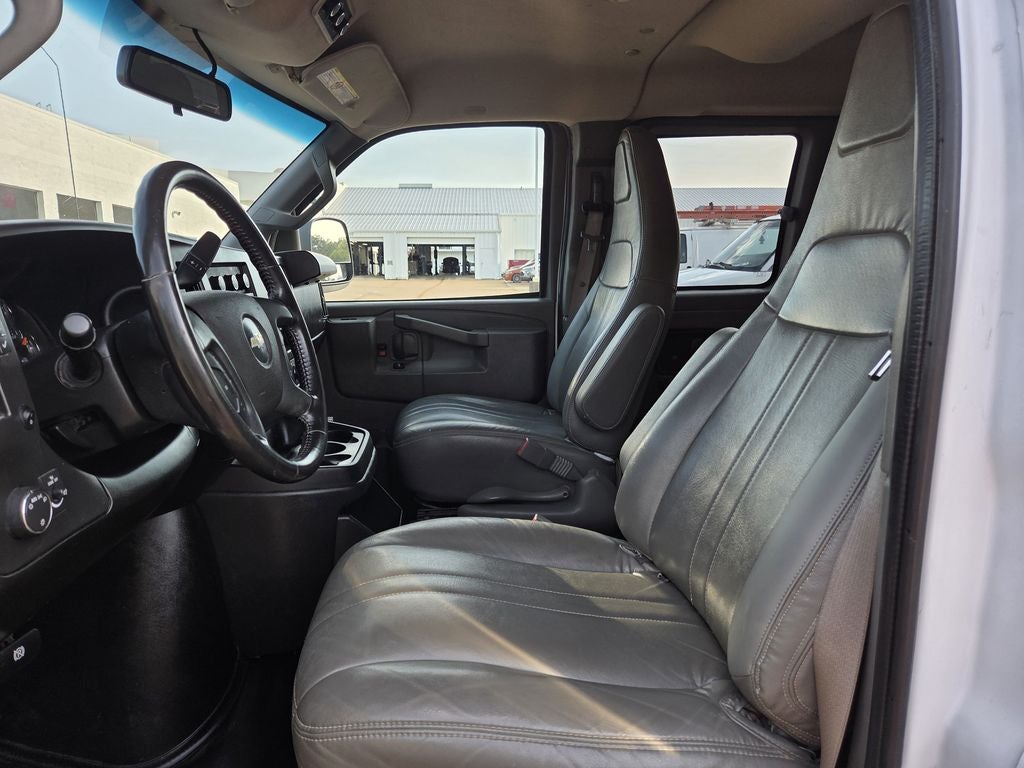 2023 Chevrolet Express 3500 LS Passenger