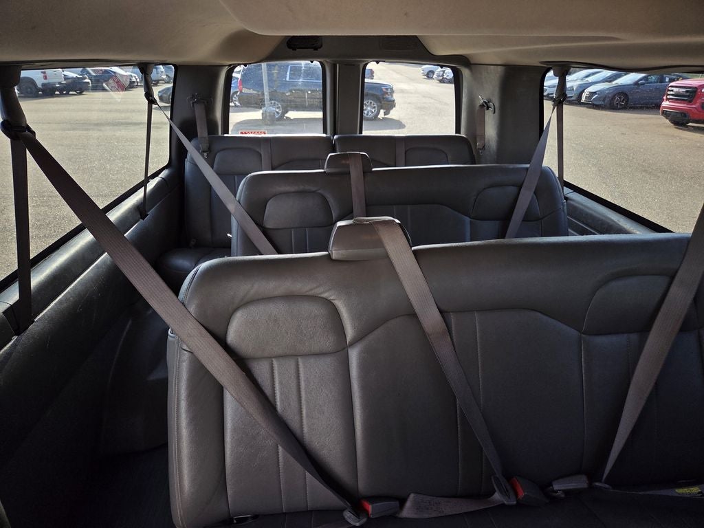 2023 Chevrolet Express 3500 LS Passenger
