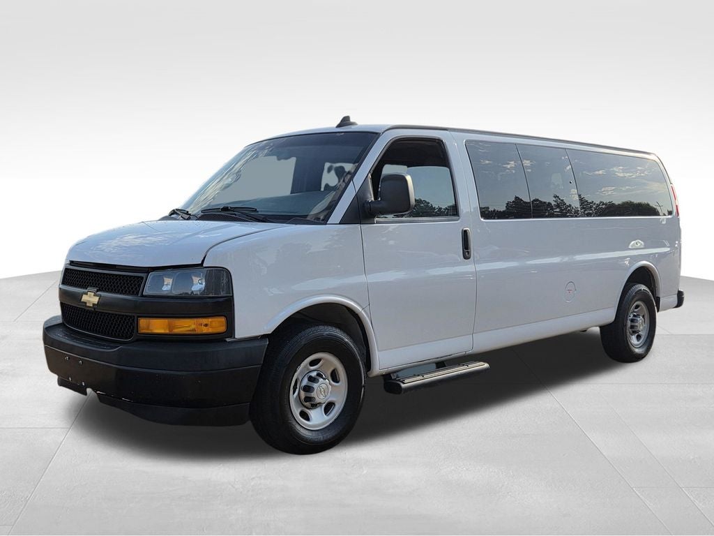 2023 Chevrolet Express 3500 LS Passenger