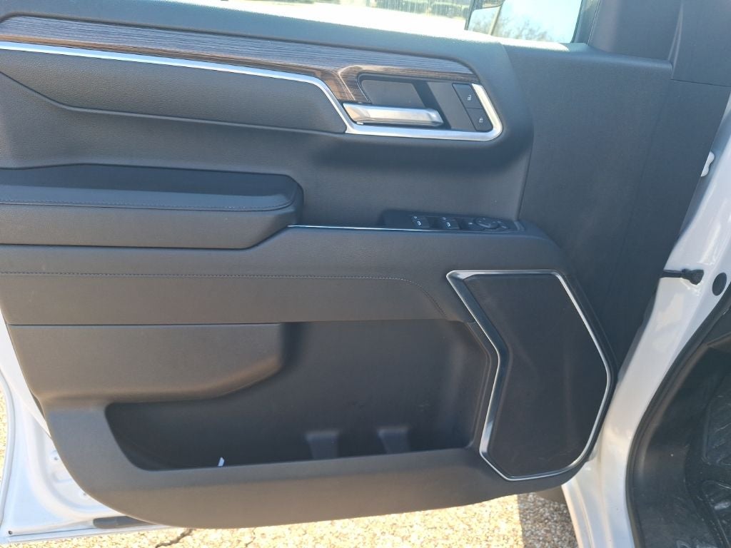 2025 Chevrolet Silverado 1500 LT LT1