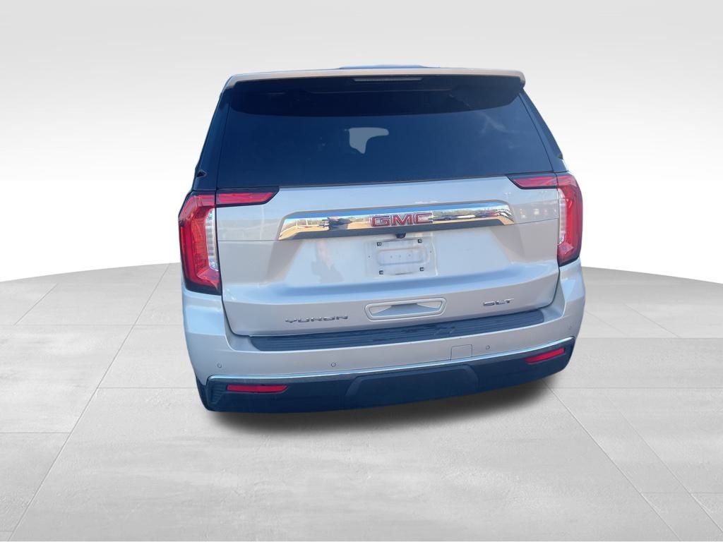 2023 GMC Yukon SLT