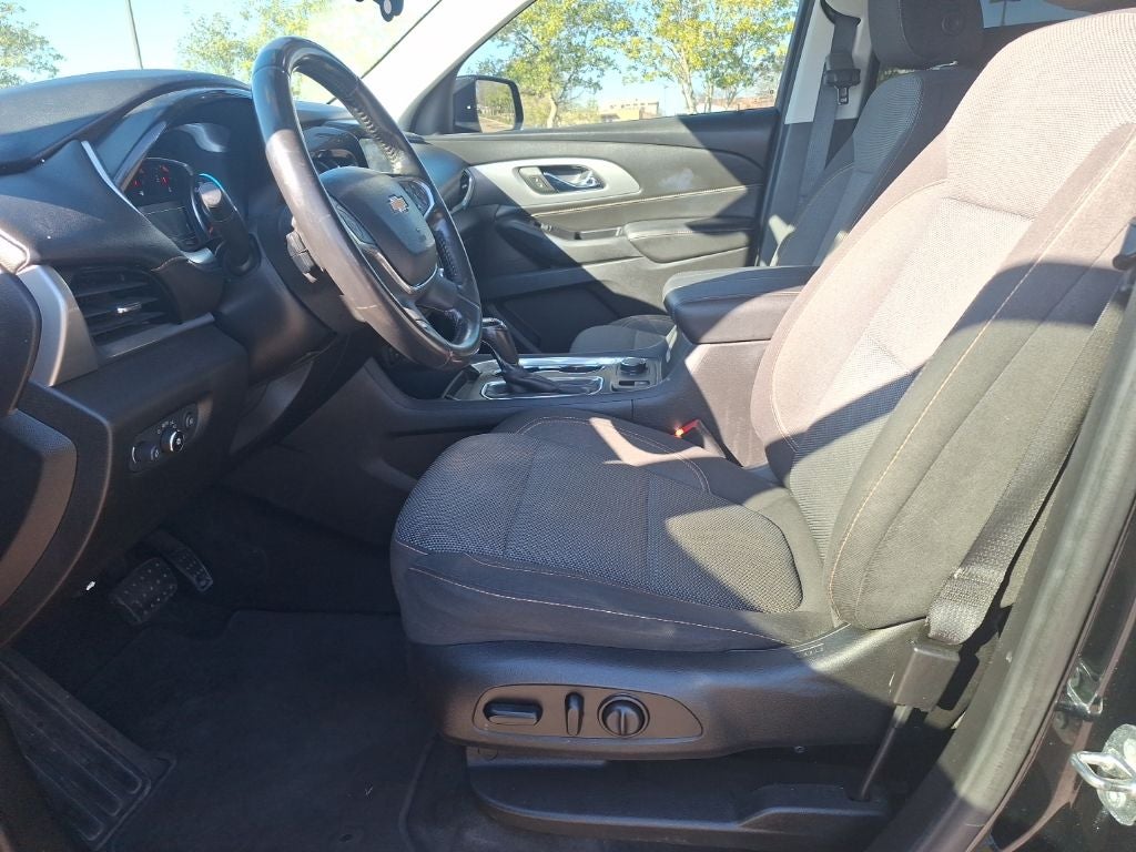 2018 Chevrolet Traverse LT Cloth w/1LT