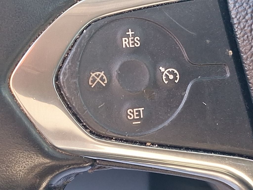 2018 Chevrolet Traverse LT Cloth w/1LT