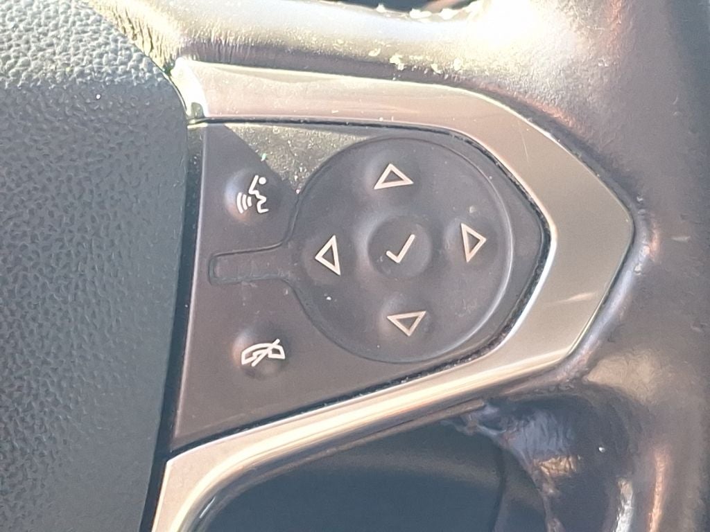 2018 Chevrolet Traverse LT Cloth w/1LT