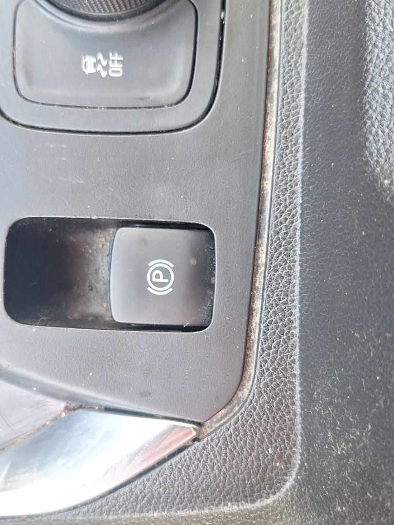 2018 Chevrolet Traverse LT Cloth w/1LT