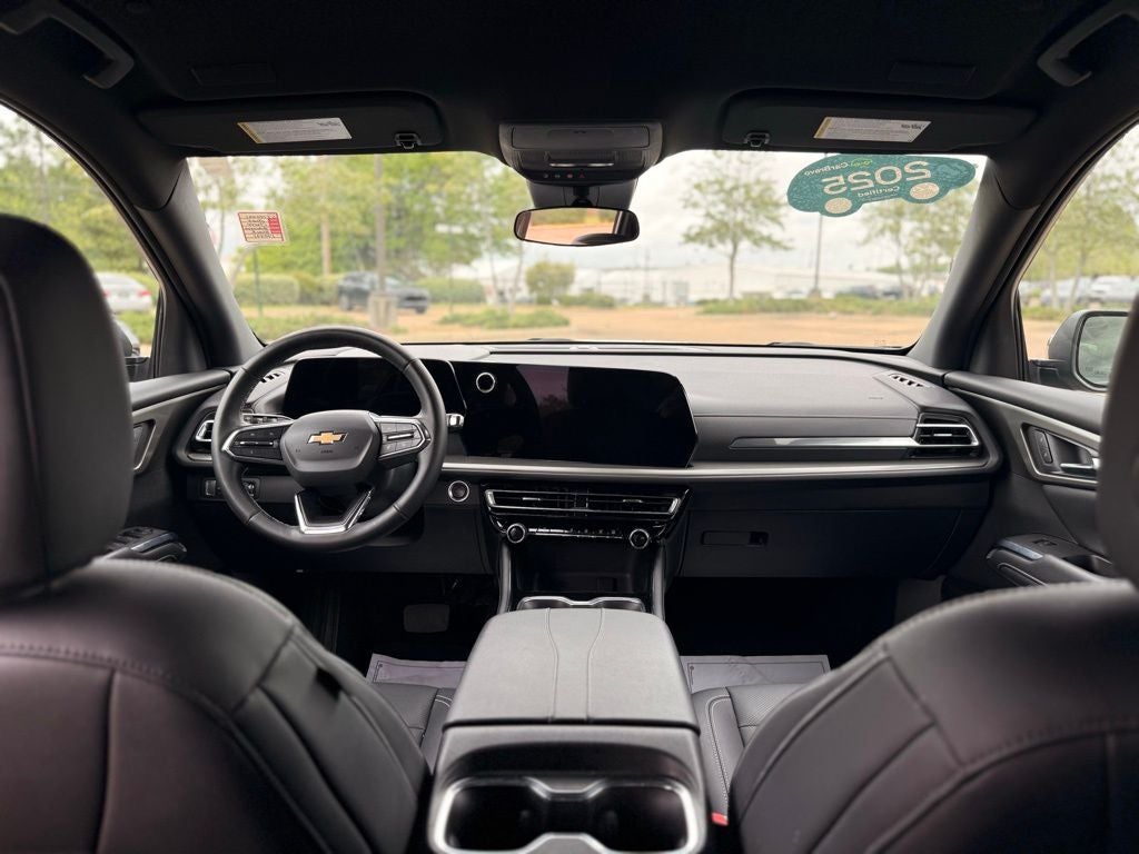 2025 Chevrolet Traverse LT 2LT