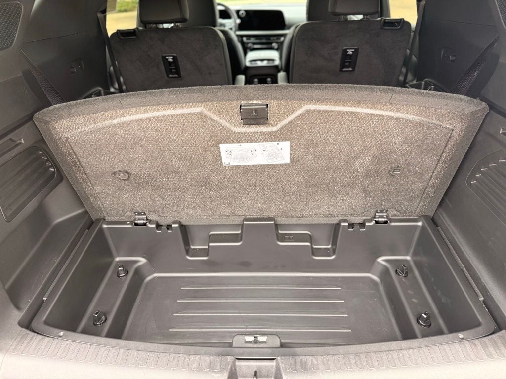 2025 Chevrolet Traverse LT 2LT