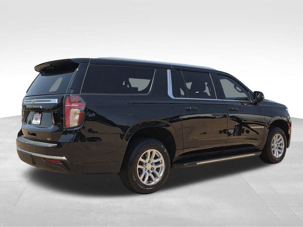 2022 Chevrolet Suburban LT