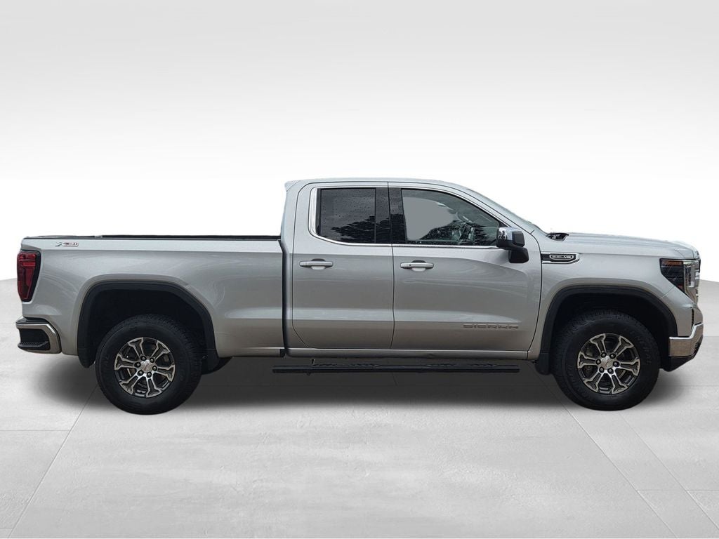 2022 GMC Sierra 1500 SLE