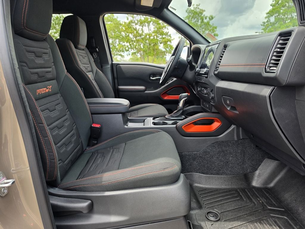 2024 Nissan Frontier PRO-X