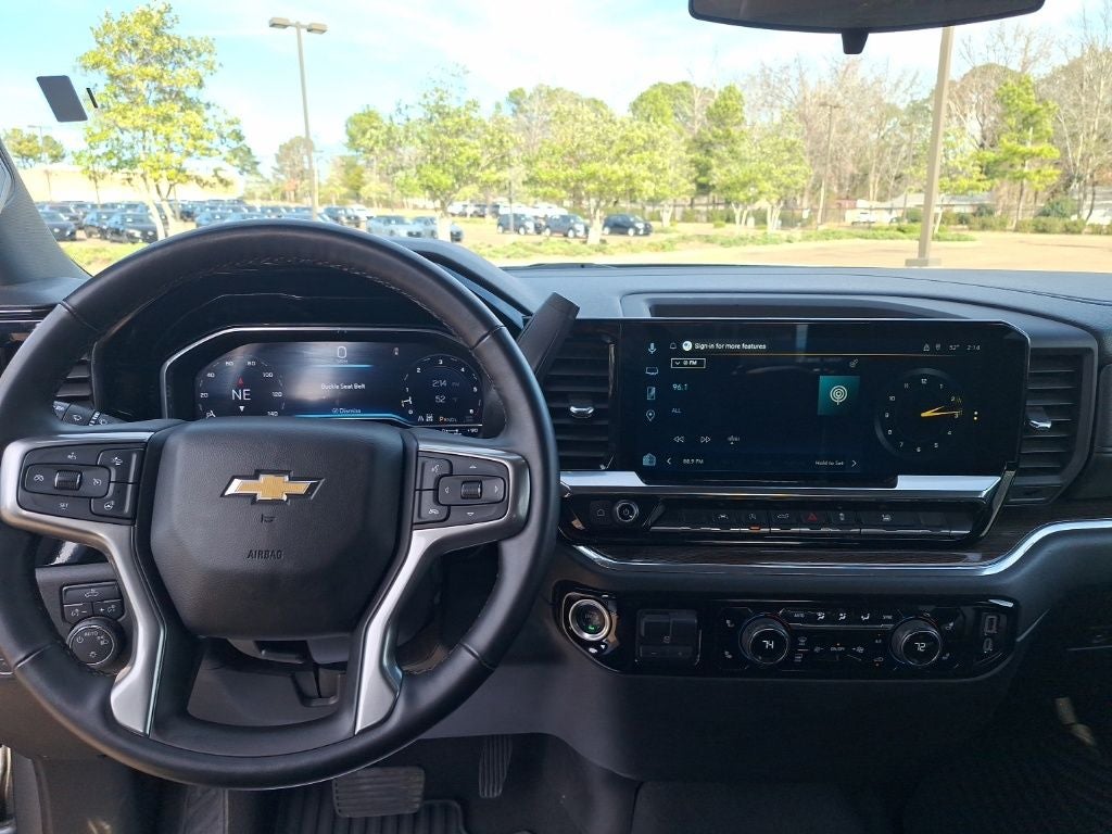 2025 Chevrolet Silverado 1500 LT LT1