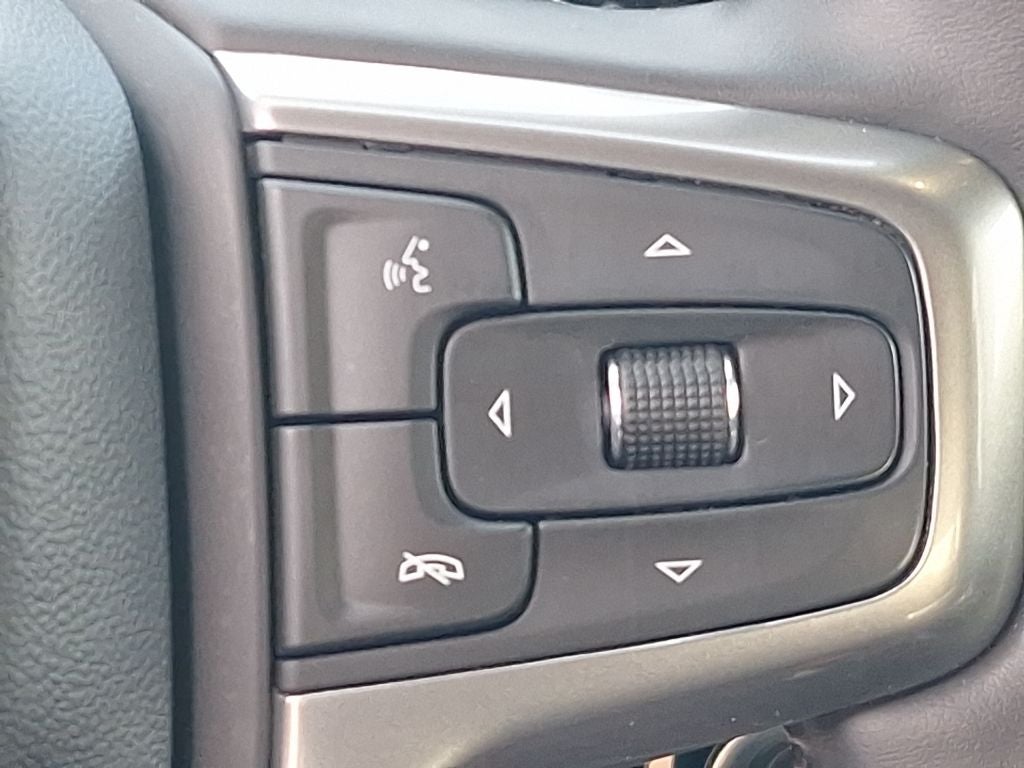 2025 Chevrolet Silverado 1500 LT LT1