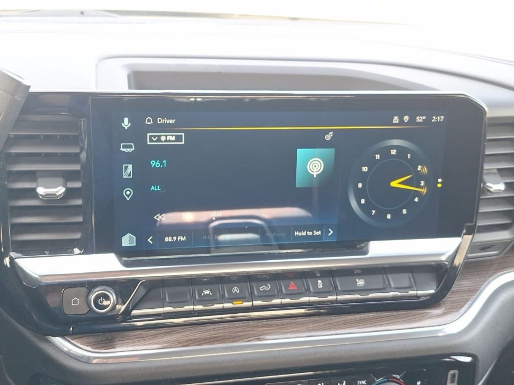 2025 Chevrolet Silverado 1500 LT LT1