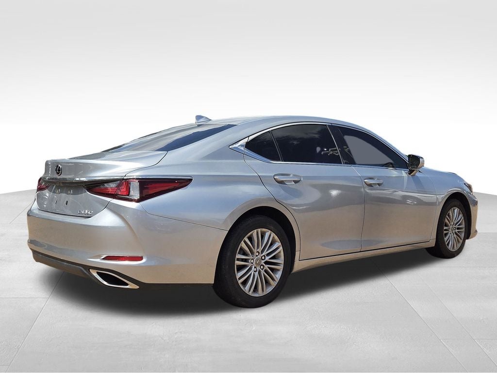 2022 Lexus ES 350