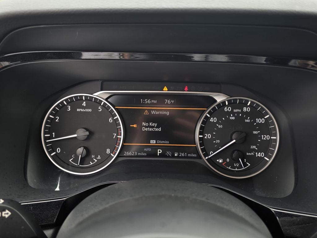 2025 Nissan Pathfinder SV