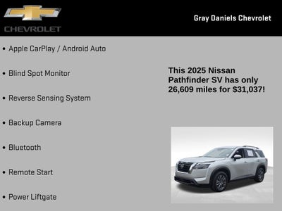 2025 Nissan Pathfinder SV