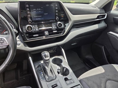 2021 Toyota Highlander LE