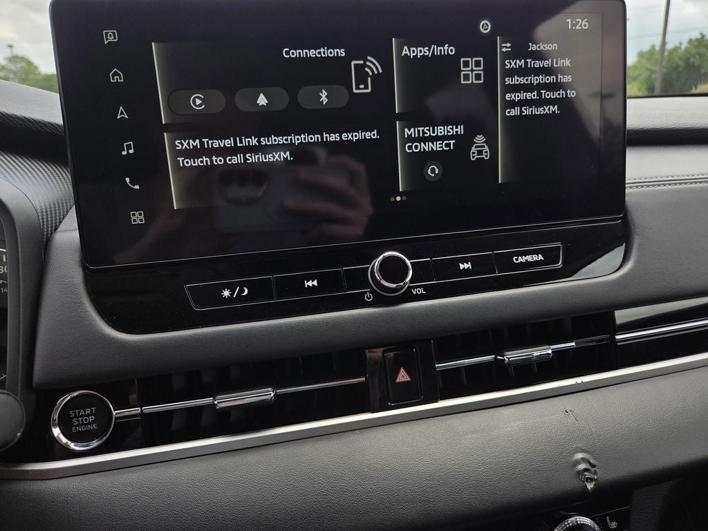 2025 Mitsubishi Outlander SE