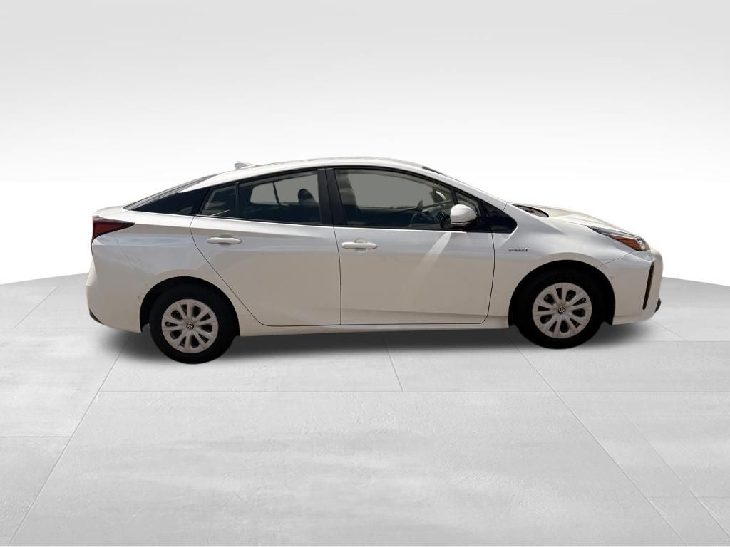 2019 Toyota Prius LE