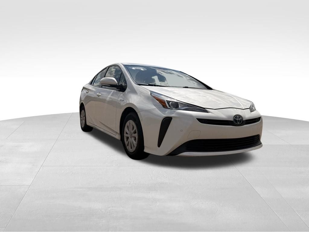 2019 Toyota Prius LE
