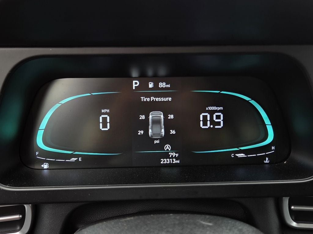 2025 Hyundai Elantra SE SE