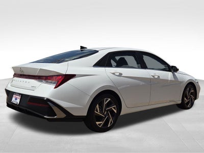2025 Hyundai Elantra Limited
