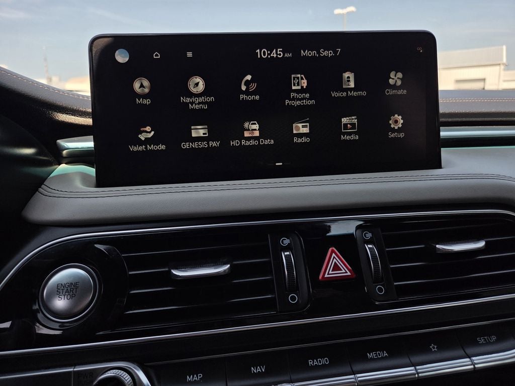 2023 Genesis G70 2.0T