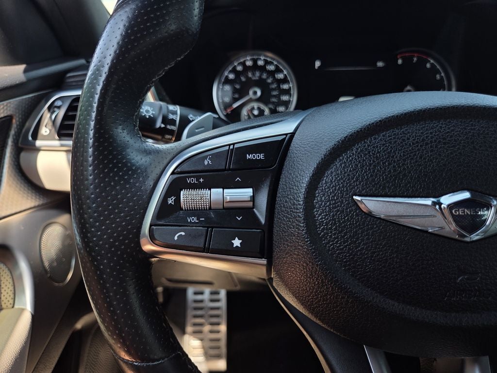 2023 Genesis G70 2.0T