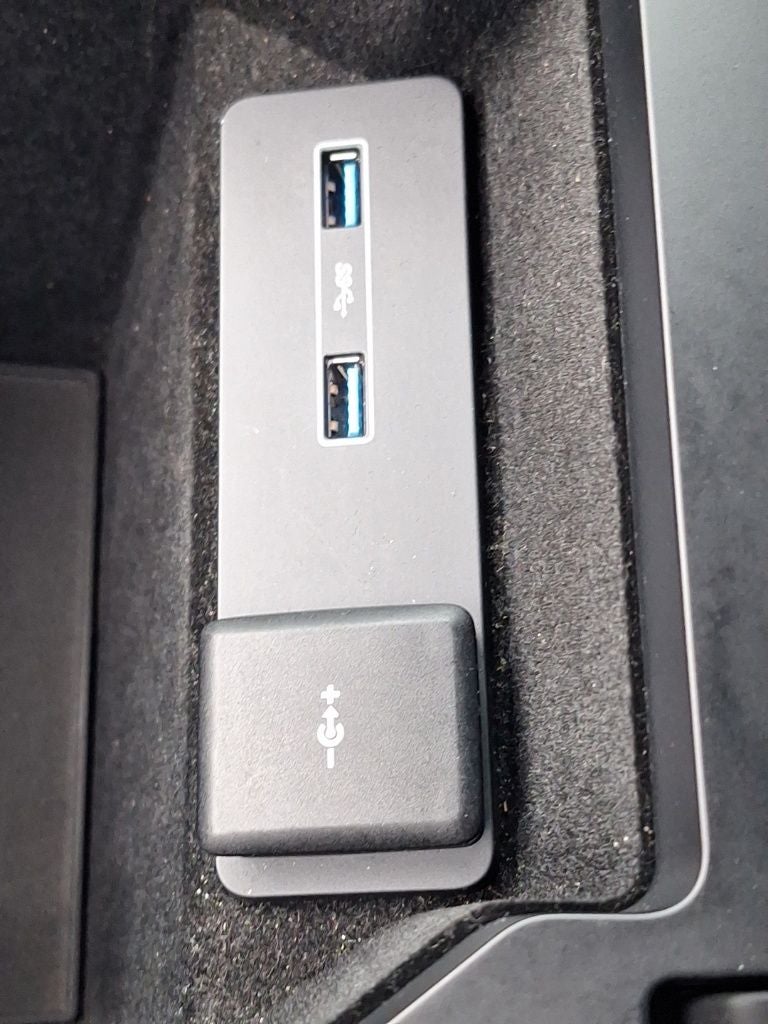 2020 Land Rover Discovery Sport Standard