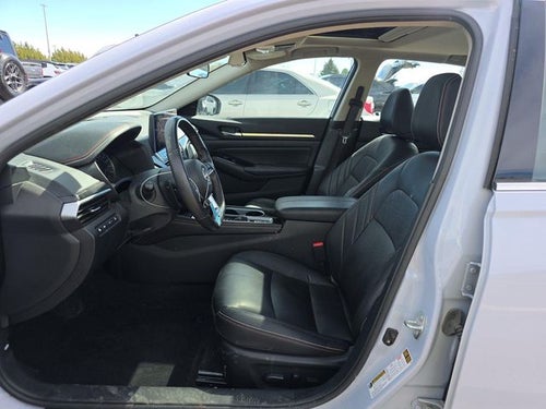 2024 Nissan Altima 2.0 SR