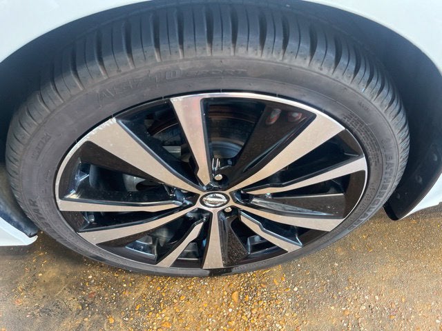 2021 Nissan Altima 2.0 SR
