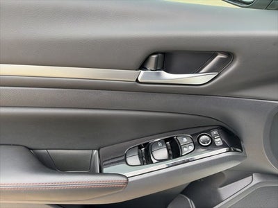 2025 Nissan Altima 2.5 SR