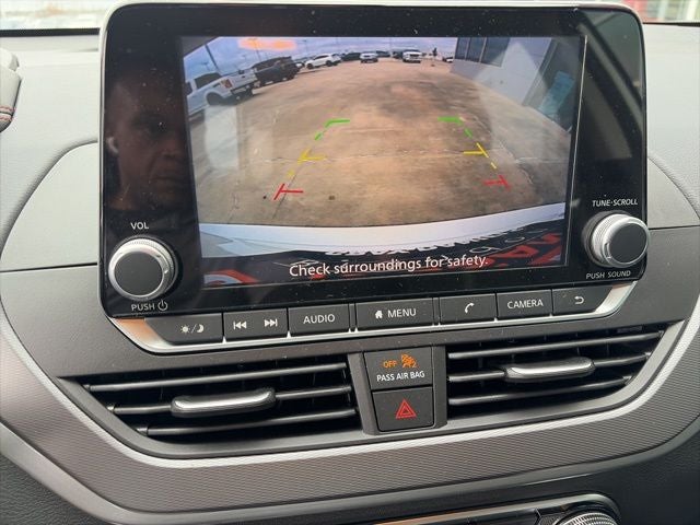 2025 Nissan Altima 2.5 SR