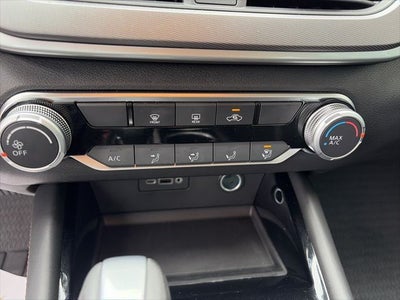 2025 Nissan Altima 2.5 SR