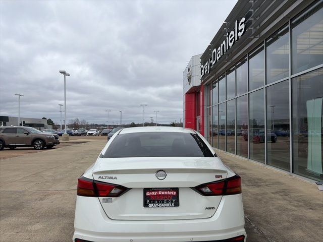 2025 Nissan Altima 2.5 SR