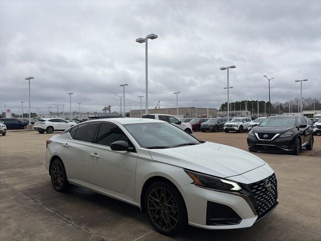 2025 Nissan Altima 2.5 SR