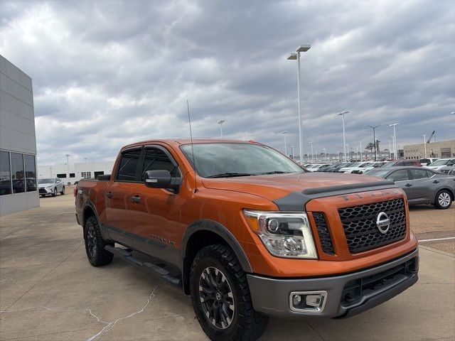 2019 Nissan Titan PRO-4X