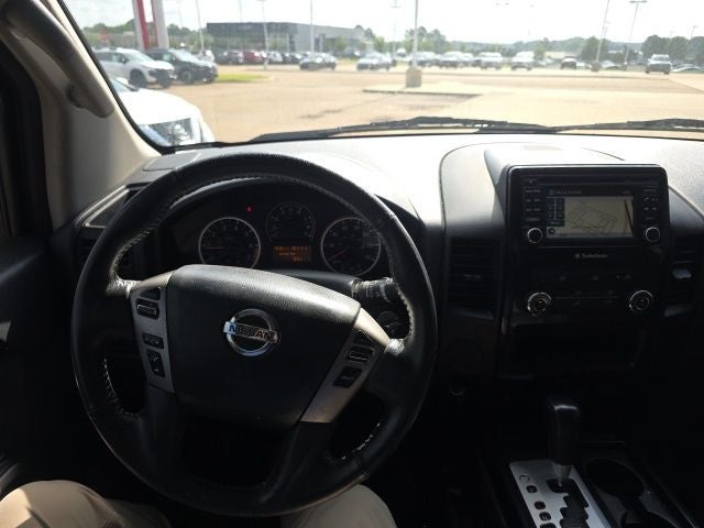 2015 Nissan Titan SV