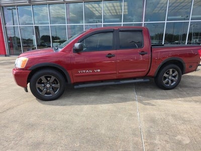 2015 Nissan Titan SV