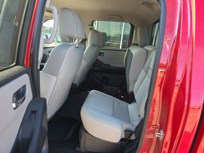 2025 Nissan Frontier SV