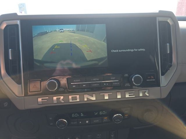 2025 Nissan Frontier SV