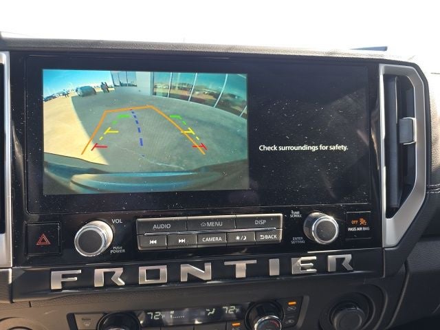 2025 Nissan Frontier SV