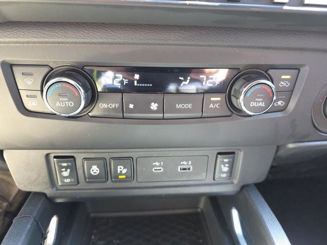 2025 Nissan Frontier SV