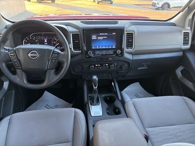 2024 Nissan Frontier SV