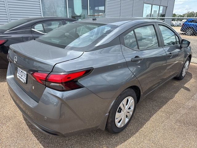 2025 Nissan Versa 1.6 S