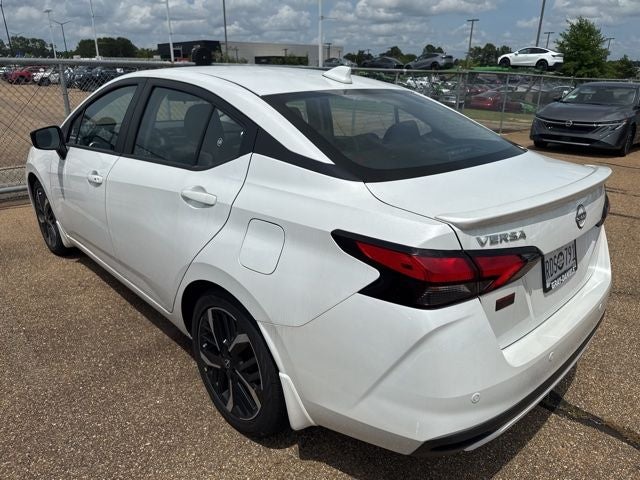 2025 Nissan Versa 1.6 SR
